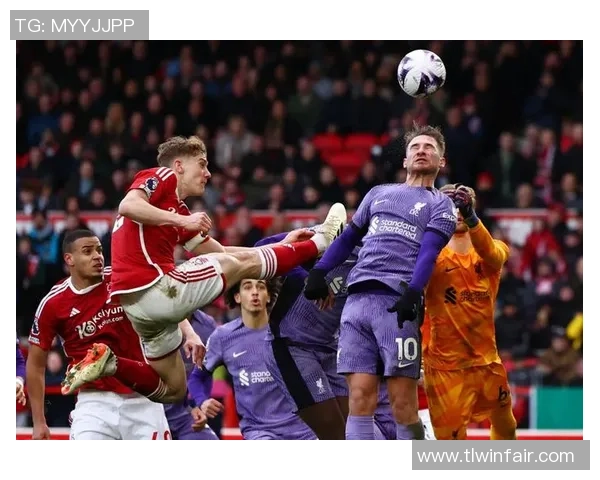 足球明星在商场的精彩瞬间大集合高清图片展示与背后故事分享